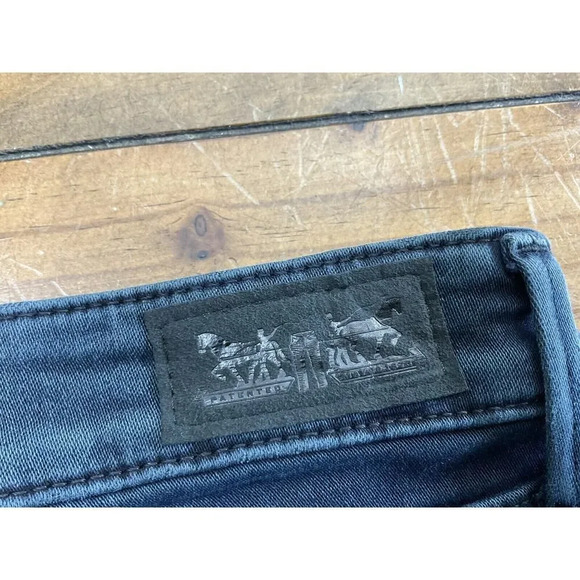 Levi Straight Mid Rise Stretch Blue Jeans Dark Wash Womens Size 8 - Picture 8 of 11